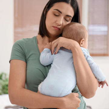 Lời Khuyên Từ Chuyên Gia Cho Bé Từ 1 Tháng Đến 1 Năm Tuổi